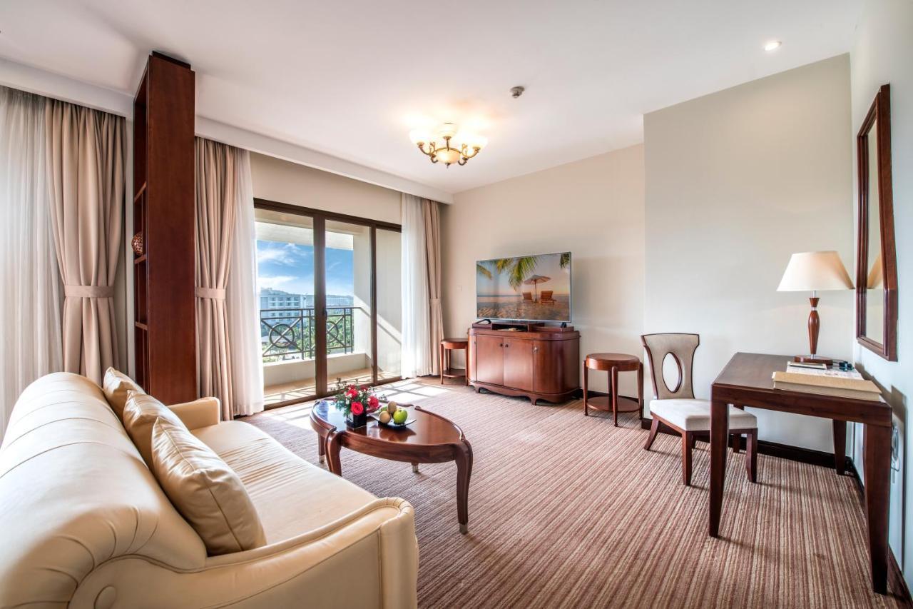 Vinpearl Resort & Spa Phu Quoc Exteriör bild Suite